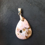 Pendentif en Pierre