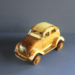 VW - Coccinelle en bois sculpté - PM