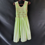 Robe à smocks, taille 6 ans