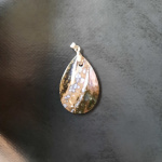 Pendentif en Pierre